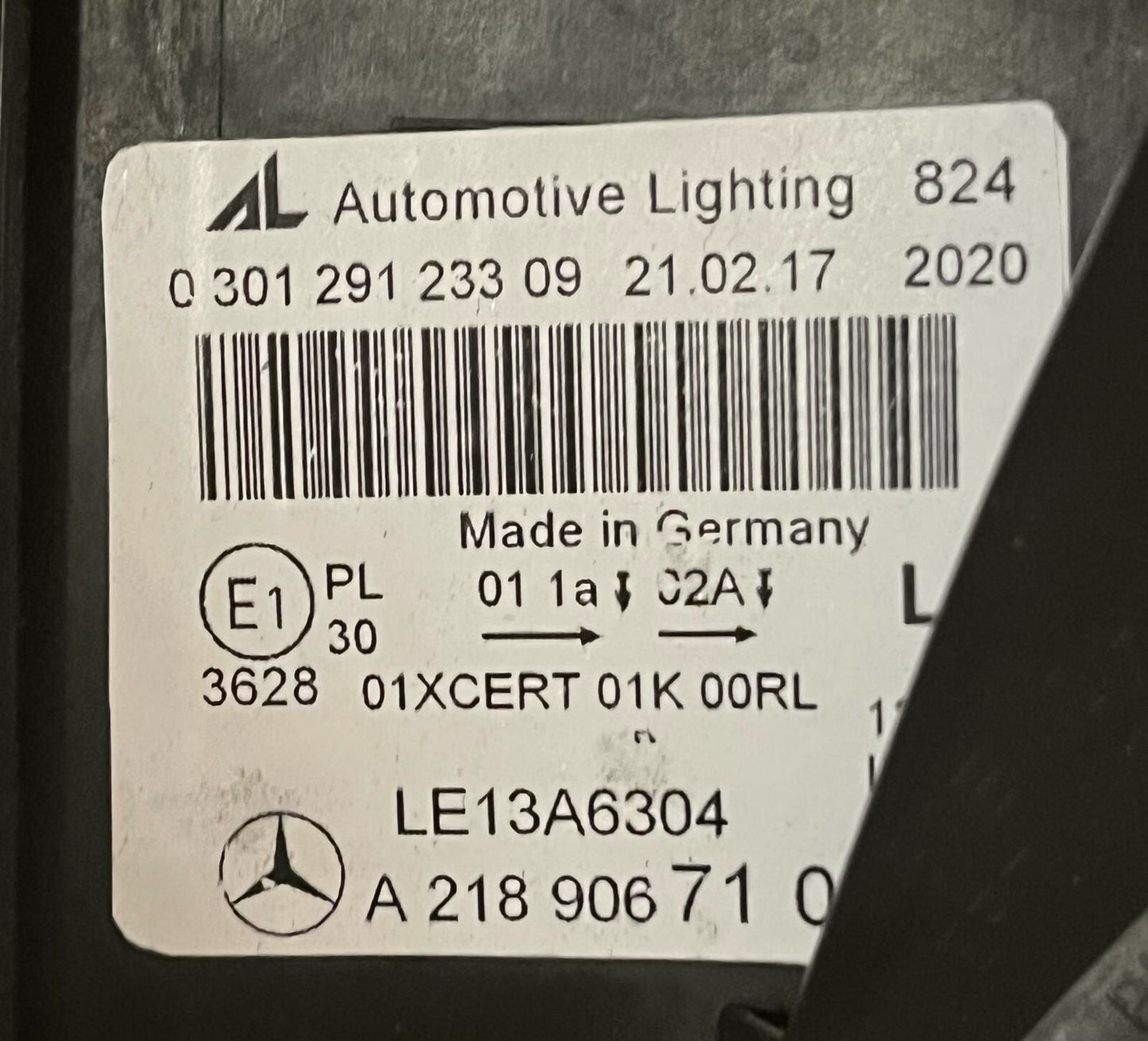 6718021