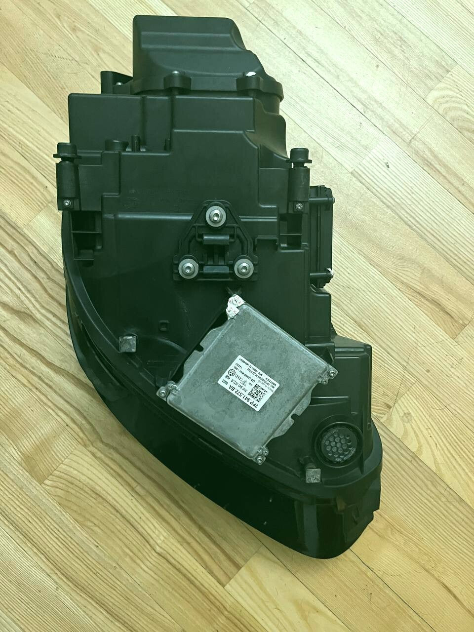 6220938