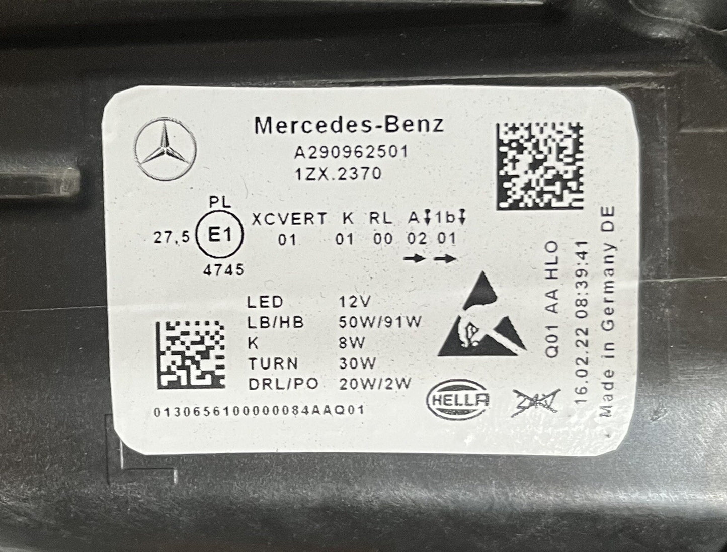 6718164